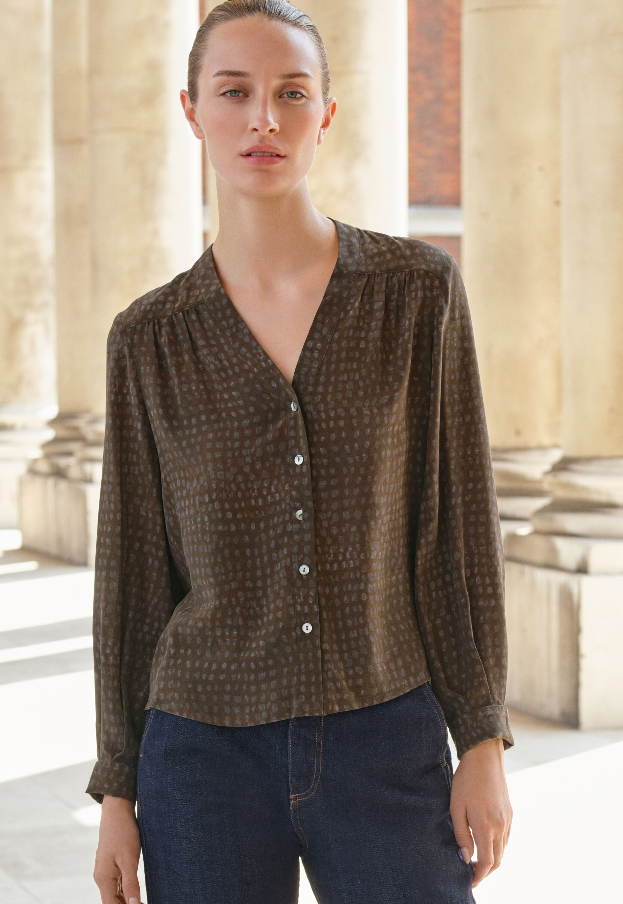 Printed v-neck blouse