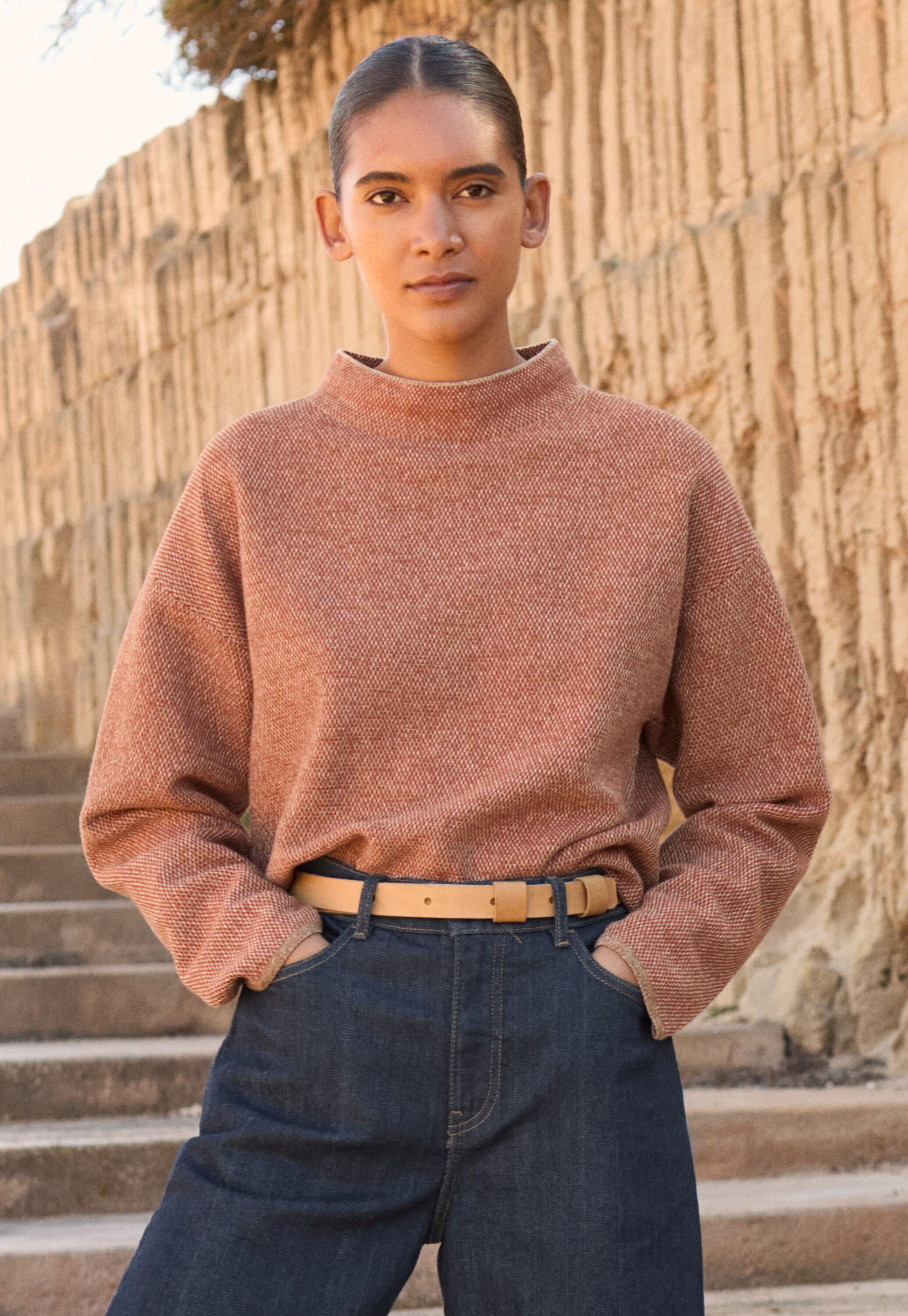 Round-neck sweater