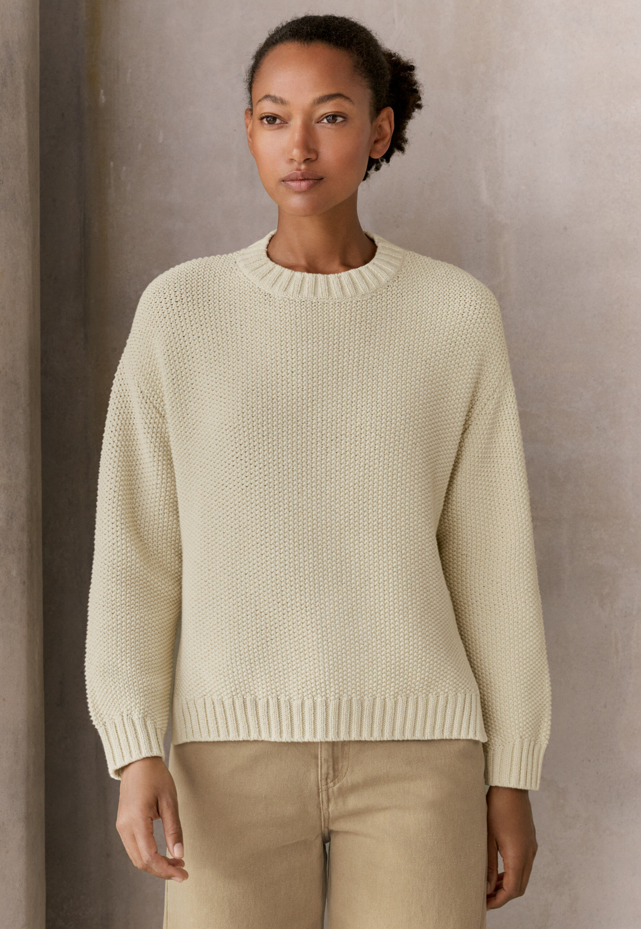 Round-neck sweater