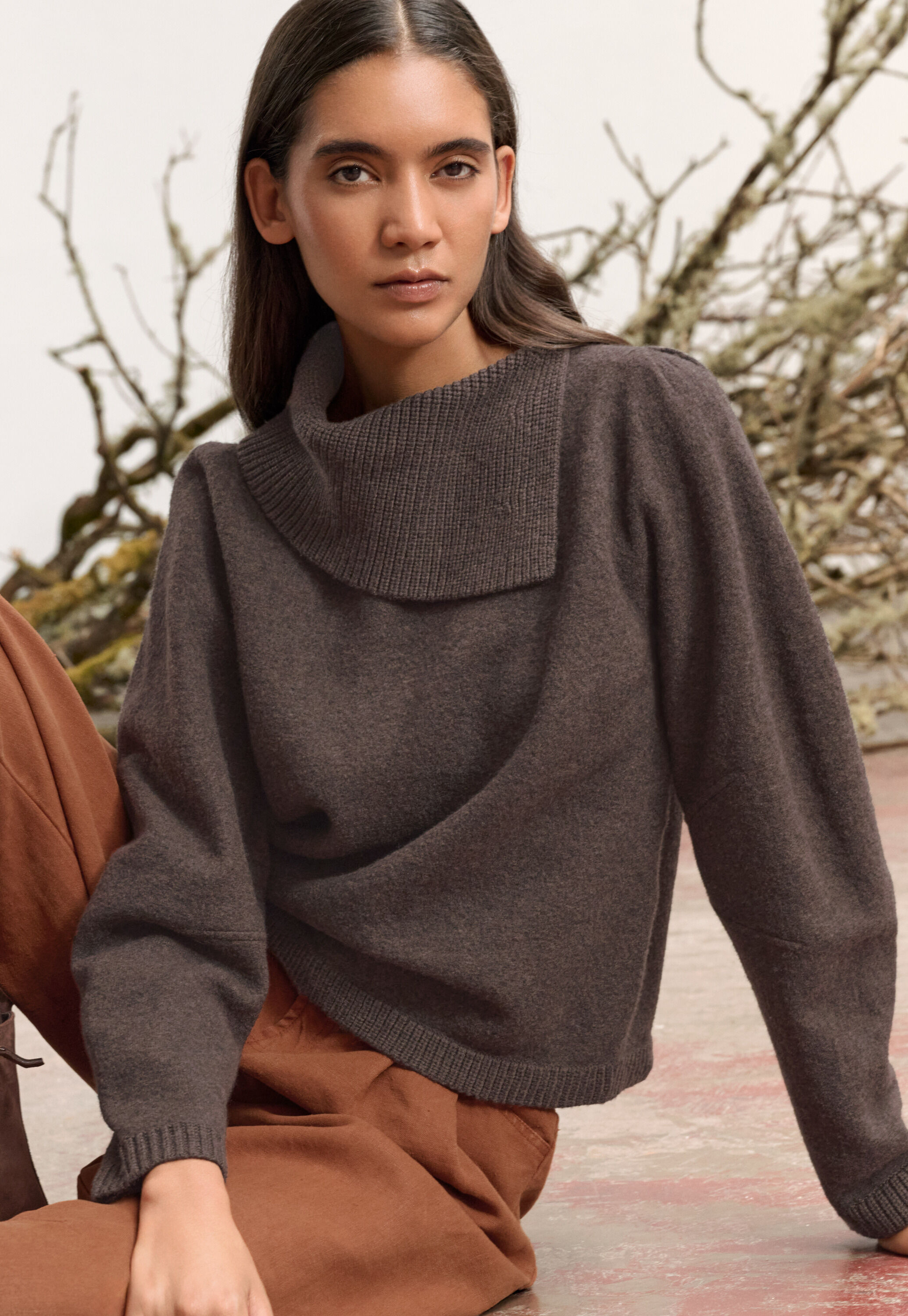 Round-neck sweater
