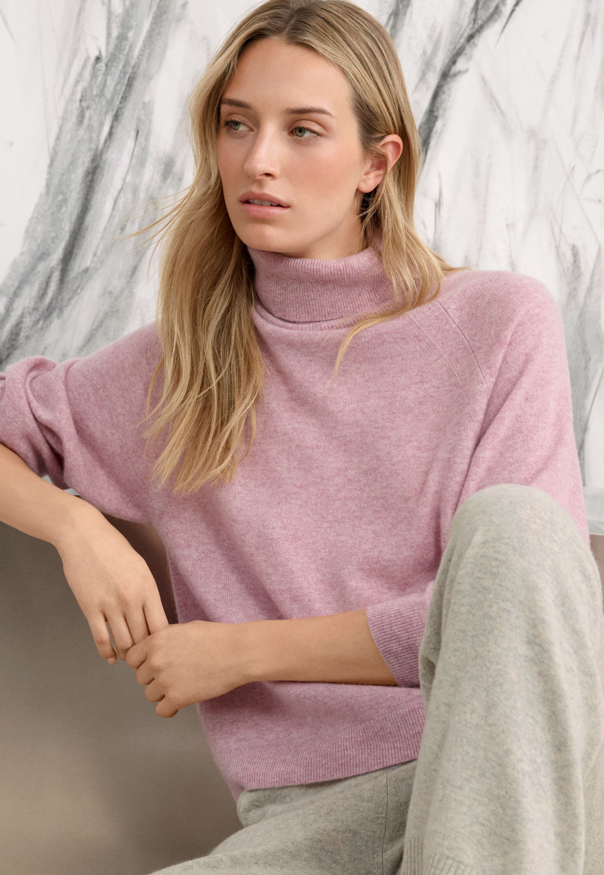 Round-neck sweater