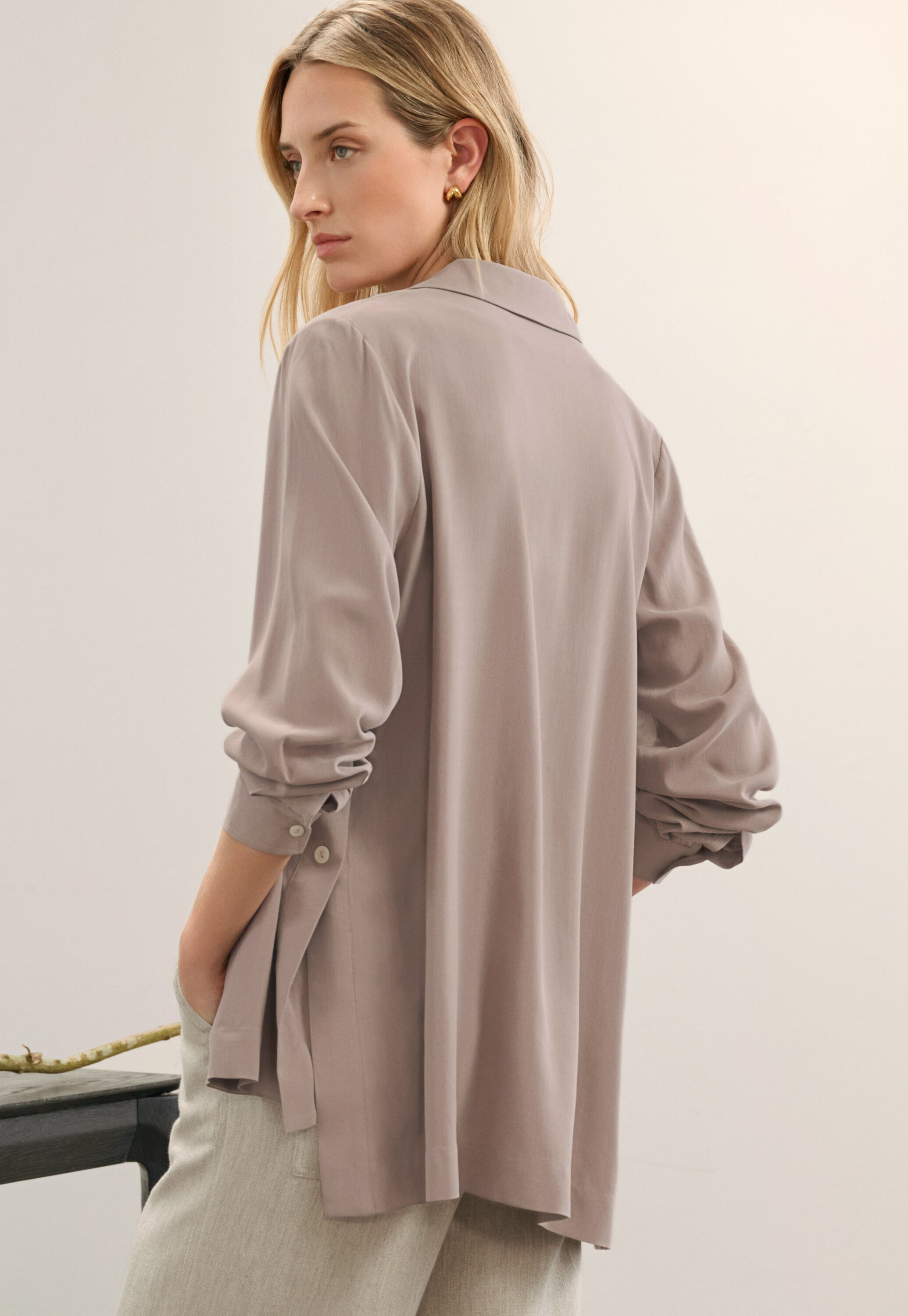 Revere-style collar shirt, Mink taupe, large